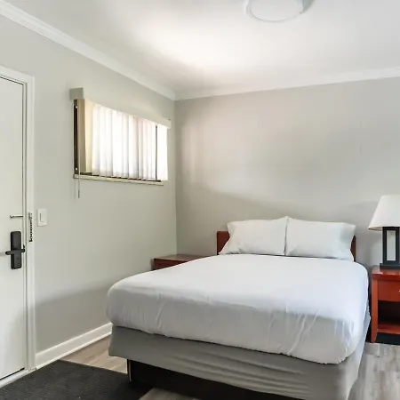 Cozy Stylish Downtown Detroit Flat Sleeps 2 Wifi Apartamento